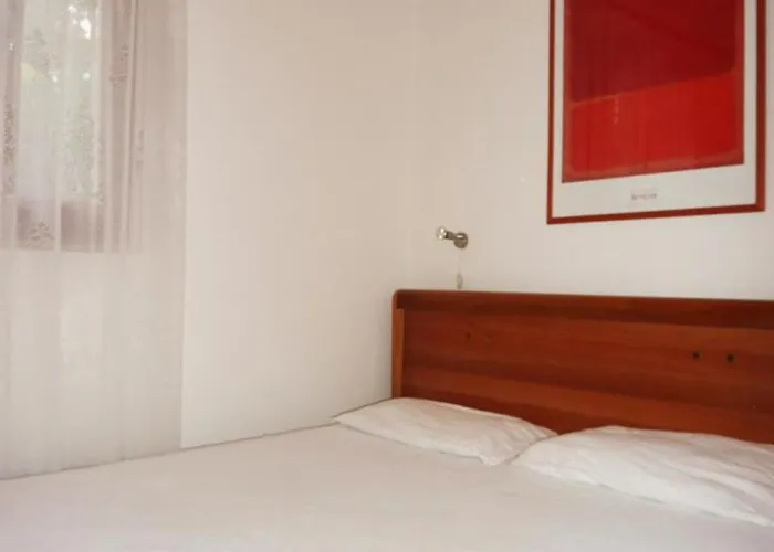 Apartmán Dinky 214 *